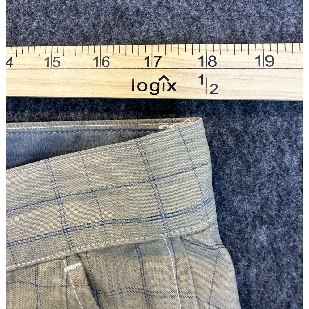 Mountain Hardwear Plaid Grid 13.5" Long Inseam Chino Shorts Beige Men's Size 36 - Picture 6 of 15